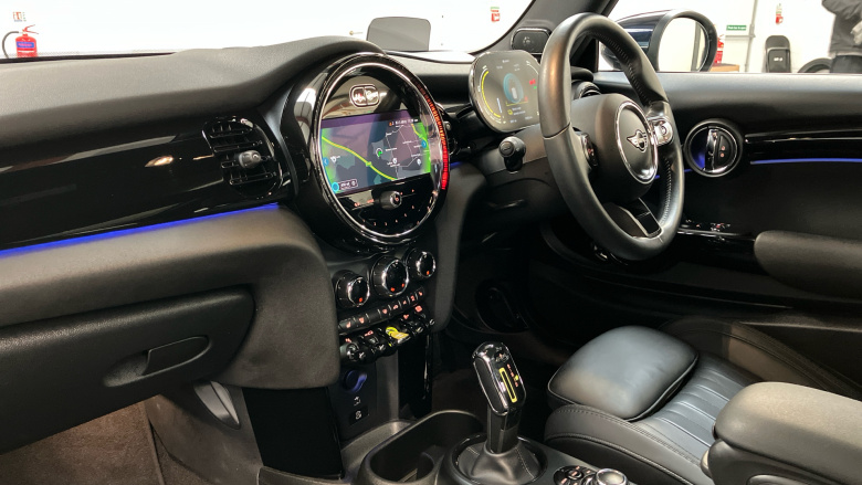 MINI Hatchback 1.5 Cooper Exclusive II 5dr Auto Petrol Hatchback